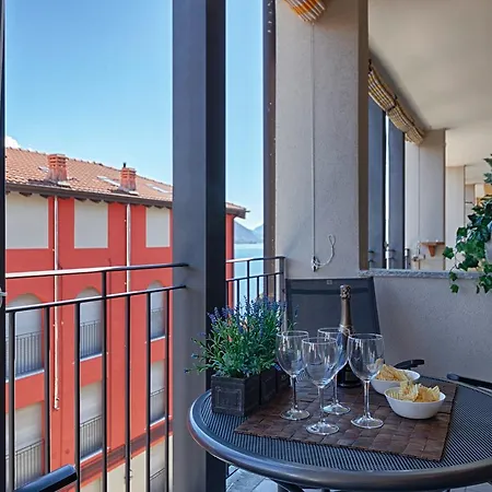 Mimosa Apartment