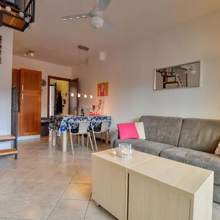 Mimosa Apartment Acquaseria